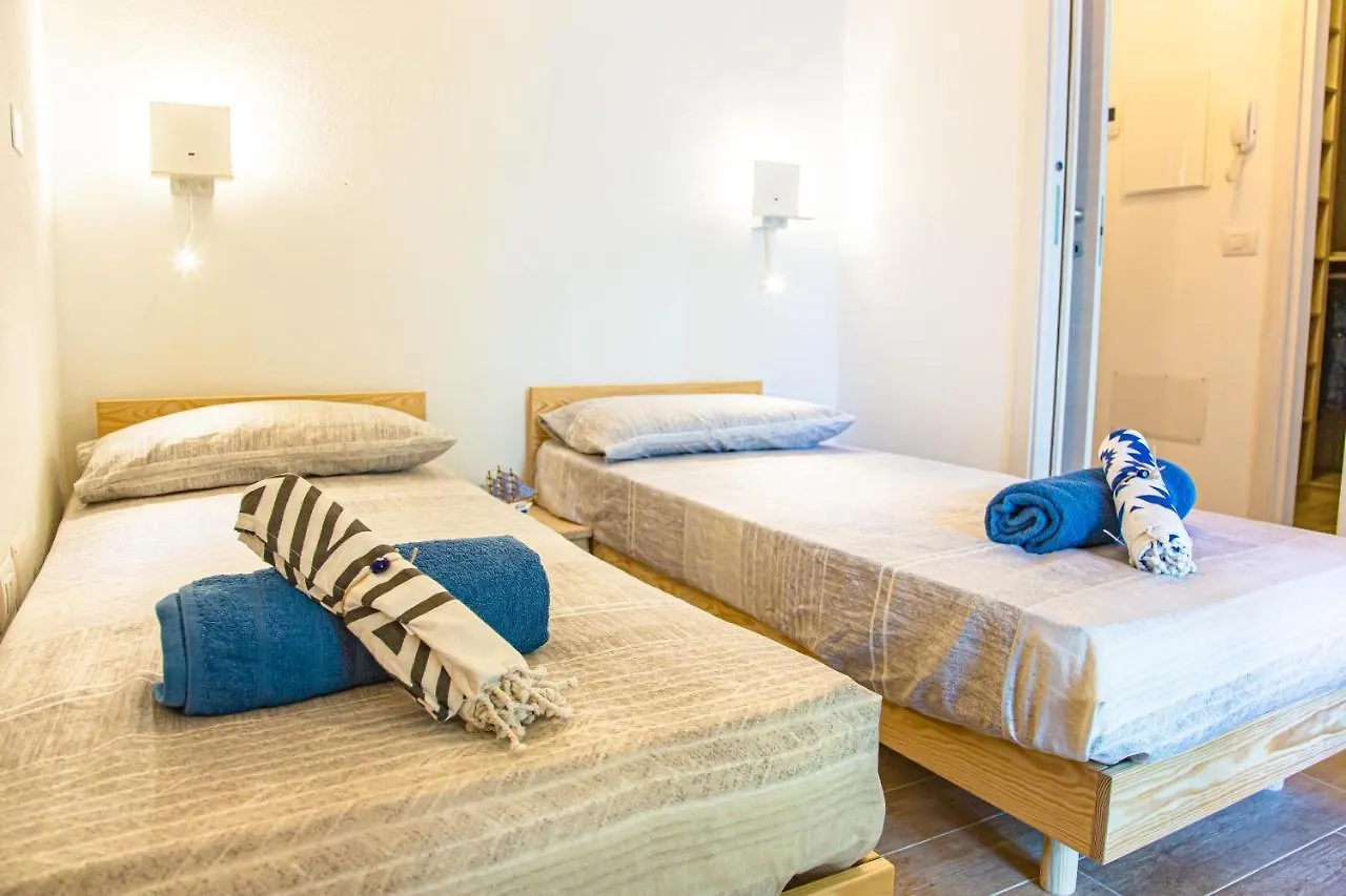 Casa Silvia Marina, Air-Con E Cortile Iun R3673 Apartment Cala Gonone