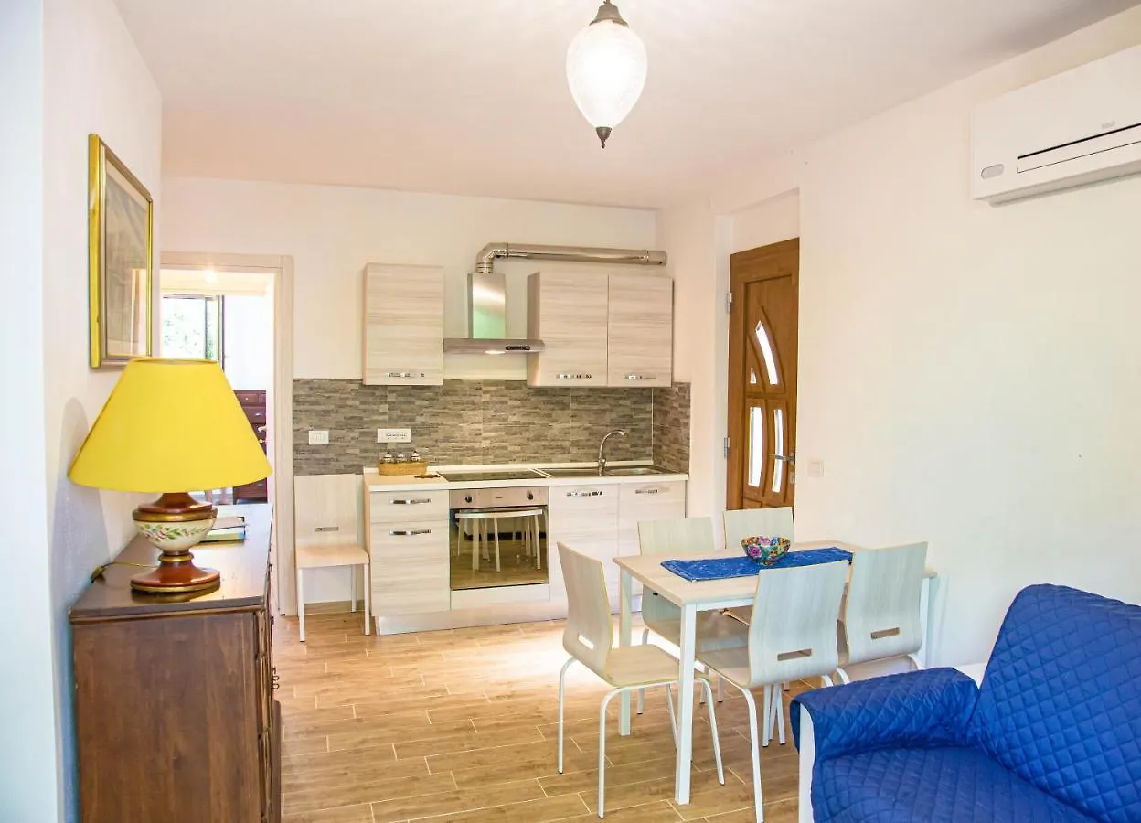 Casa Silvia Marina, Air-Con E Cortile Iun R3673 Apartment Cala Gonone 0*,