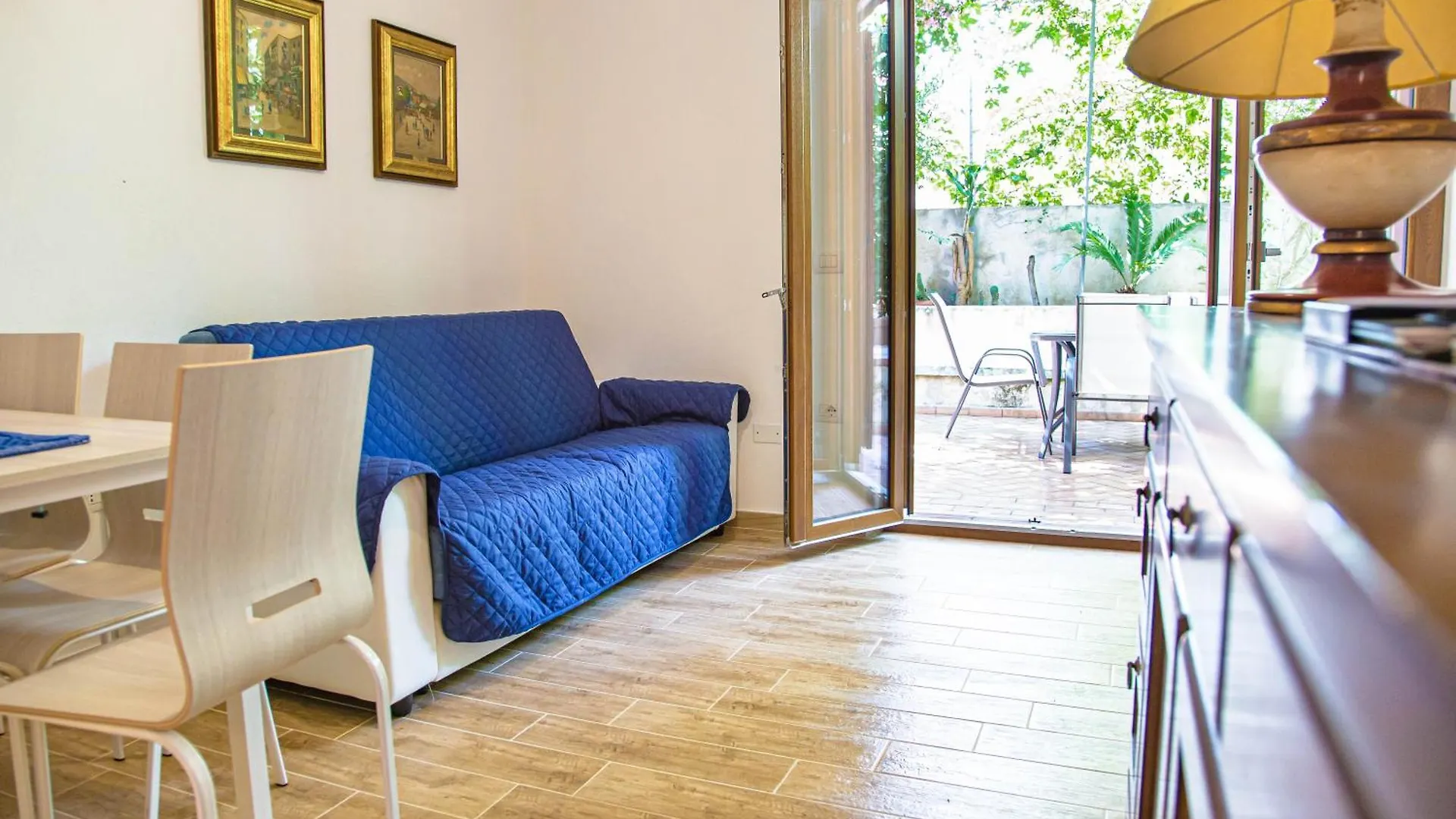 Casa Silvia Marina, Air-Con E Cortile Iun R3673 Apartment Cala Gonone